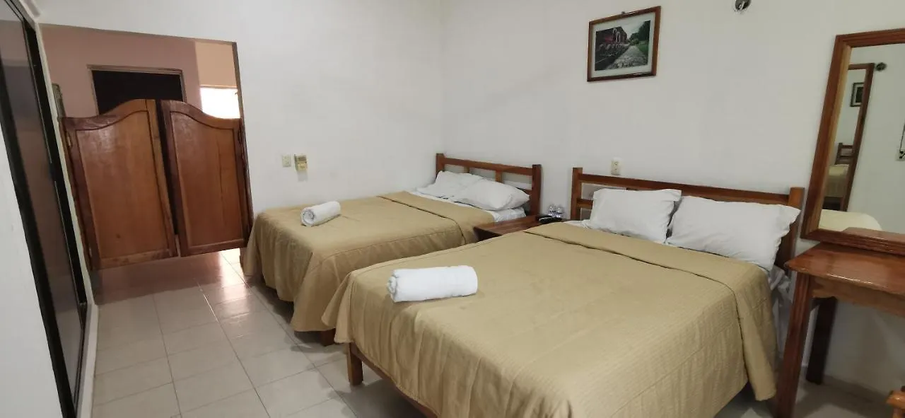 ***  Hotel Iker 툴룸 멕시코