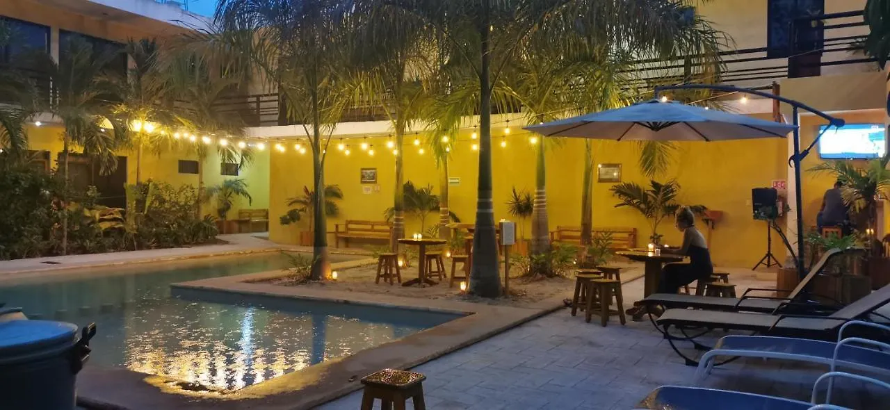 Hotel Iker 툴룸 3*,