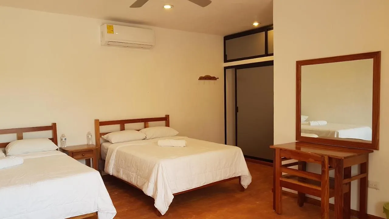 Hotel Iker 툴룸 3*,  멕시코