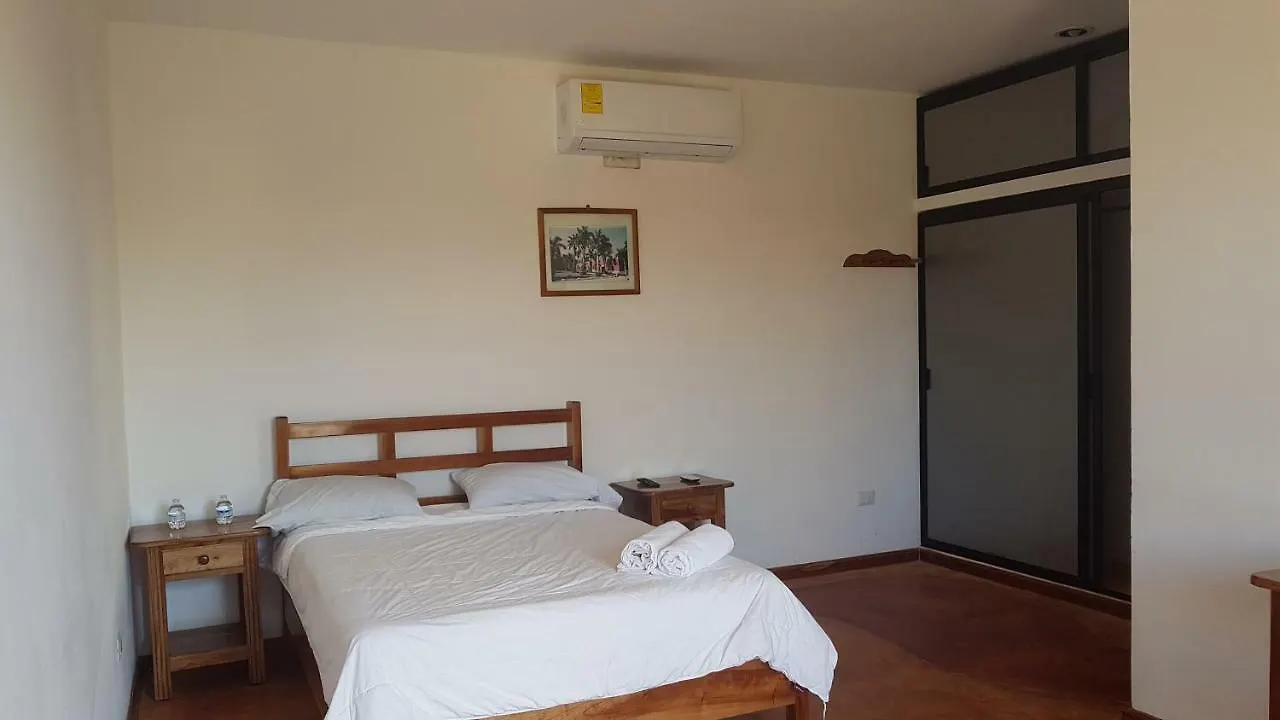 Hotel Iker 툴룸
